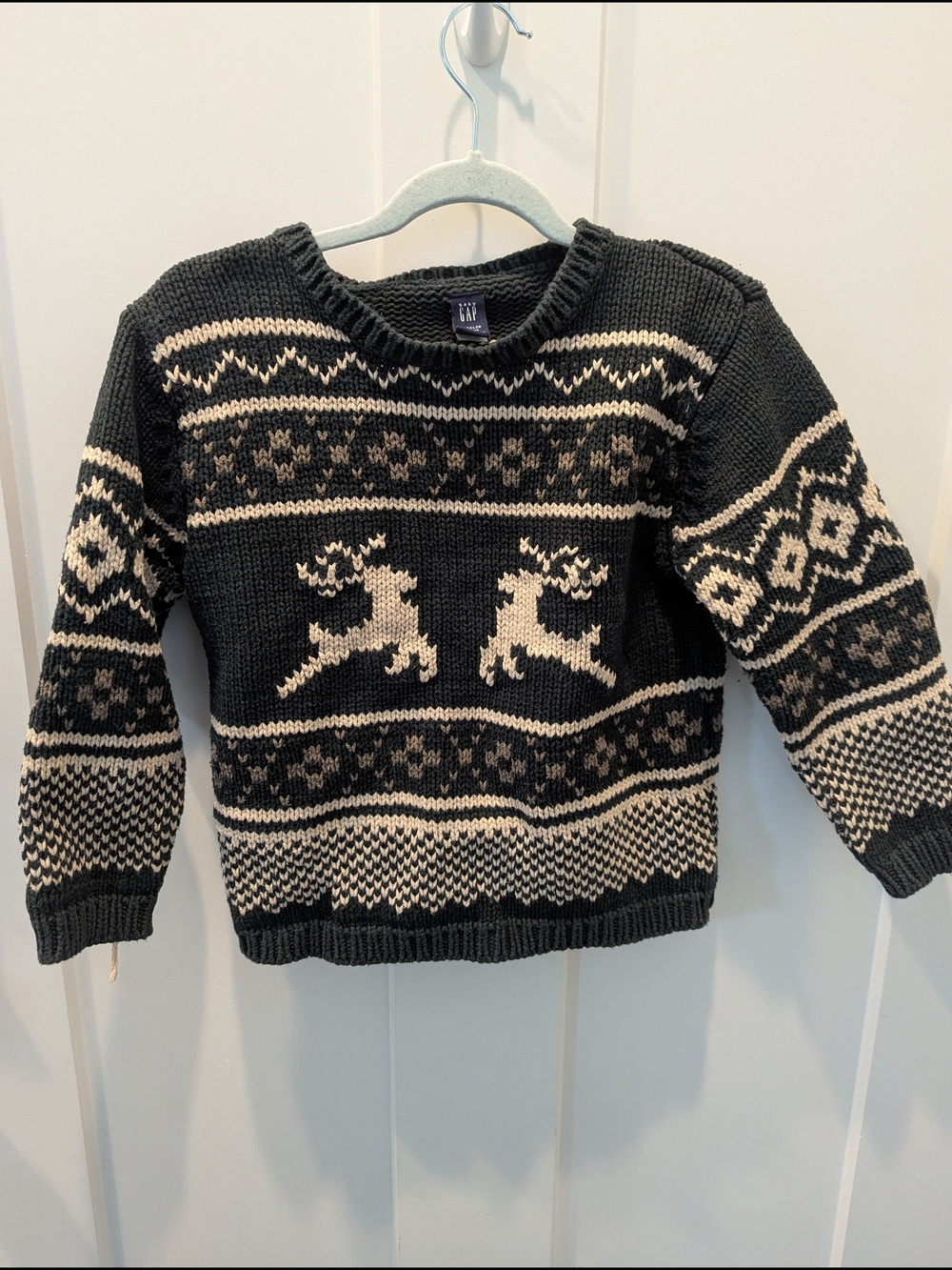 GAP Green and Cream Reindeer Pattern Kids Sweater